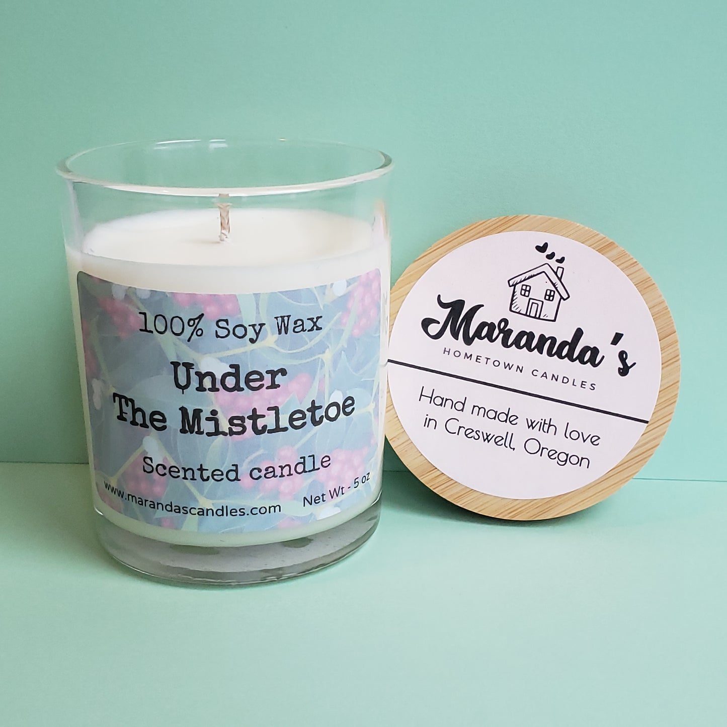 Under The Mistletoe Scented Soy Wax Candle/Wax Melts